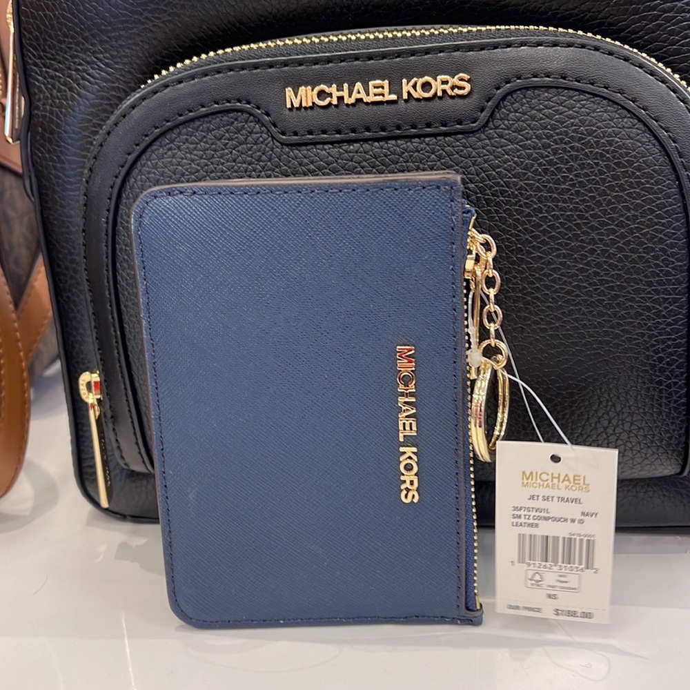 MICHAEL KORS SMALL TOP ZIP COINPOUCH WITH ID KEYCHAIN CARDHOLDER WALLET 
NAVY - Picture 9 of 16